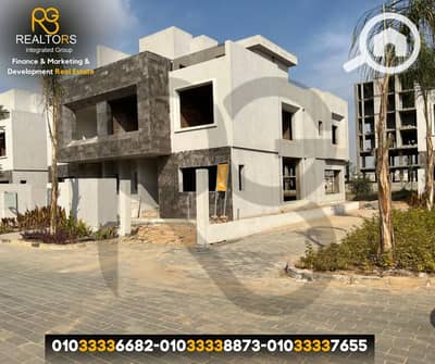 4 Bedroom Twin House for Sale in Hadayek October, Giza - 75ae8fb8-5343-4d7c-a526-ced9207e85fd. jpeg