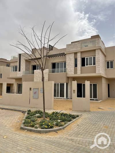 تاون هاوس 4 غرف نوم للبيع في 6 أكتوبر، الجيزة - 491741657_1695737514365290_363567429394799475_n. jpg
