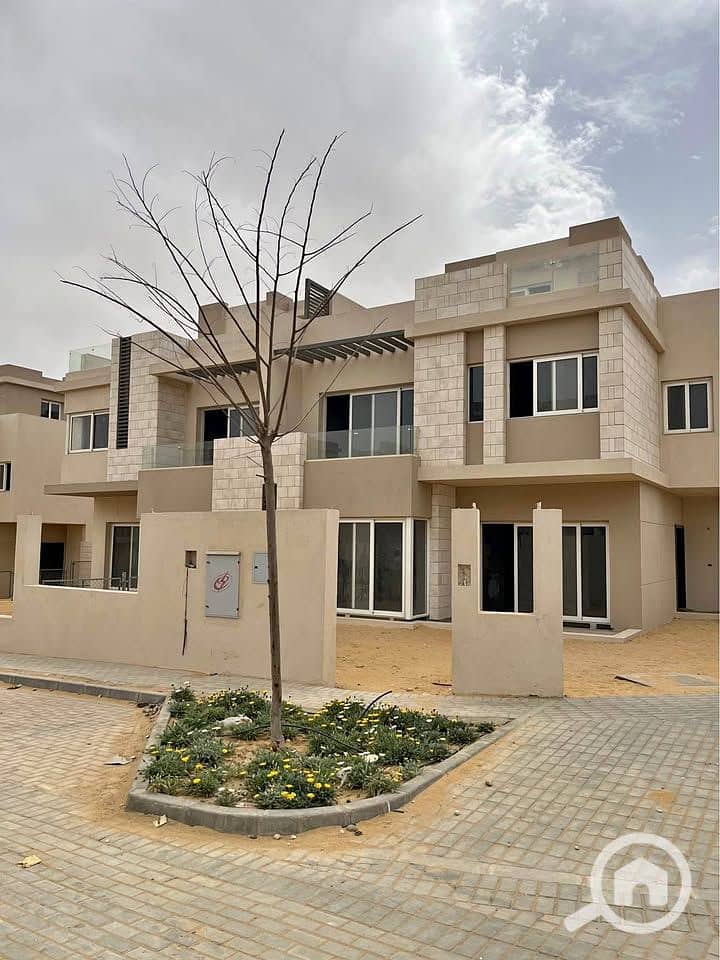 491741657_1695737514365290_363567429394799475_n. jpg