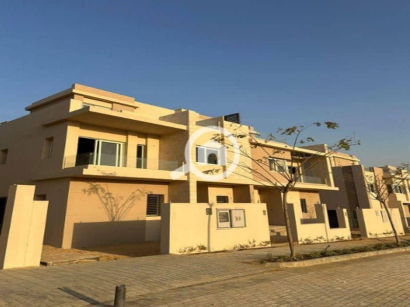 2 915962f5-52b1-421b-9041-72b2f5087949. png