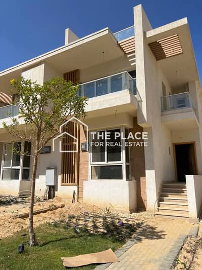 3 Bedroom Villa for Sale in New Cairo, Cairo - WhatsApp Image 2025-10-26 at 13.01. 41_302a1f04. jpg 3 Bedroom Villa for Sale in New Cairo, Cairo - WhatsApp Image 2025-10-26 at 13.01. 41_302a1f04. jpg