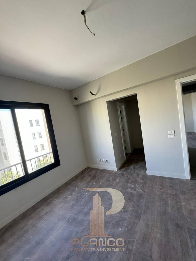 6 5932e19d-2682-4585-a258-918884720fc1. jpg