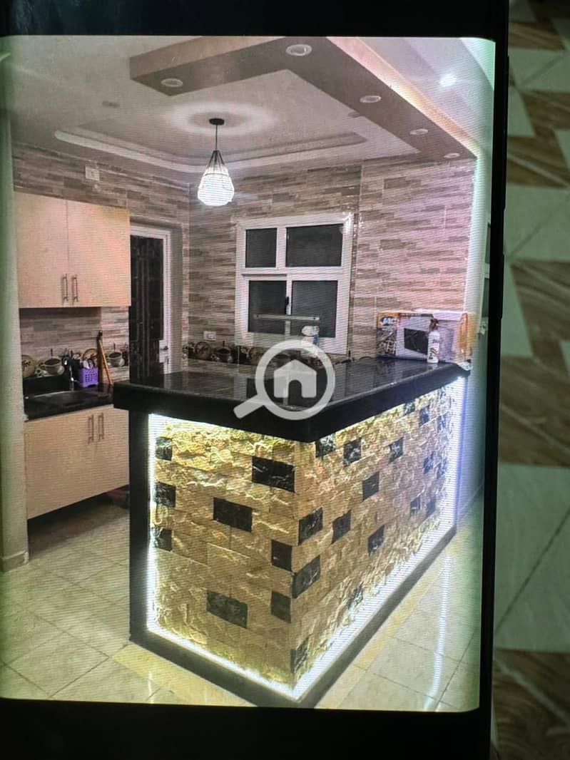 3 116d7510-63c7-45d1-9da0-08fb0e30b389. jpg