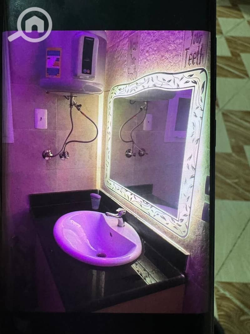 4 8c4c14c5-3376-40b4-904d-92754652ff6f. jpg