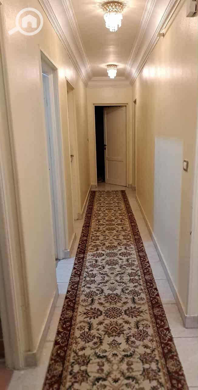 4 8ba1b8b4-540f-4413-97f1-07544b4c474f. jpg