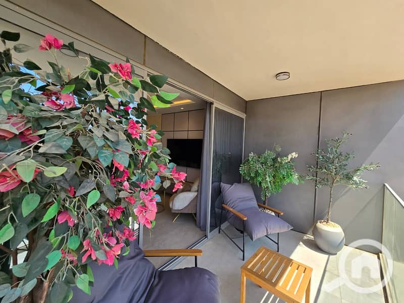 8 558577711_122195481176304636_6317620303163044152_n. jpg