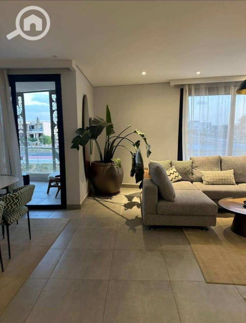 8 547078942_122136769064891699_3165818372722239423_n. jpg