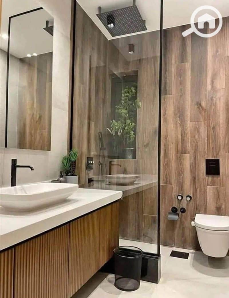 8 547869606_122136769070891699_8295656945947779168_n. jpg