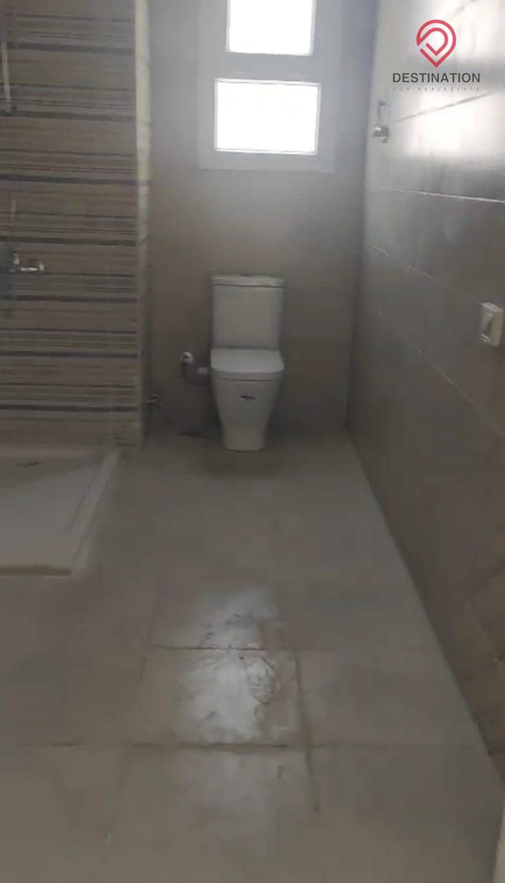 4 00db2e8f-5edd-4fb8-af86-a36e509c73dd. jpg