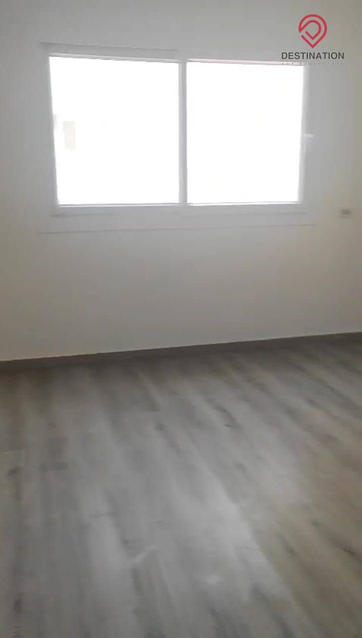 10 14e1923f-64f2-4a30-b9d7-9c60af01daca. jpg