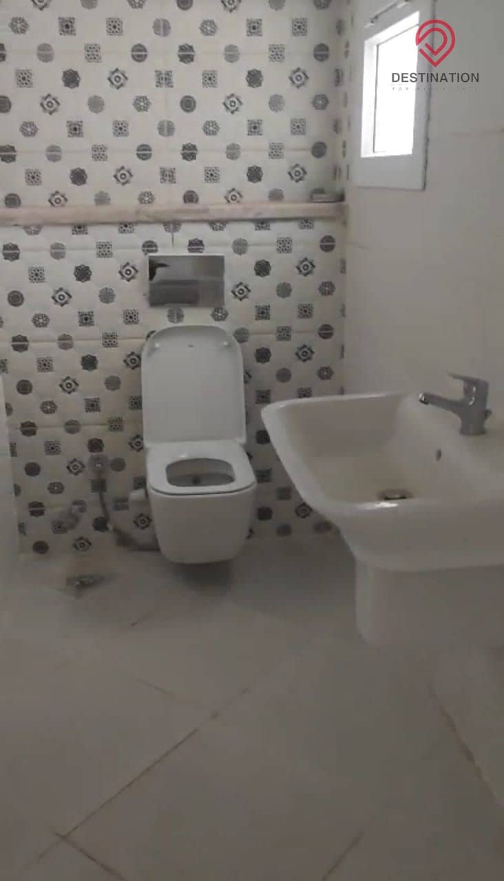 14 9846ce23-c6b9-4fdf-8b90-f4a3f3868196. jpg