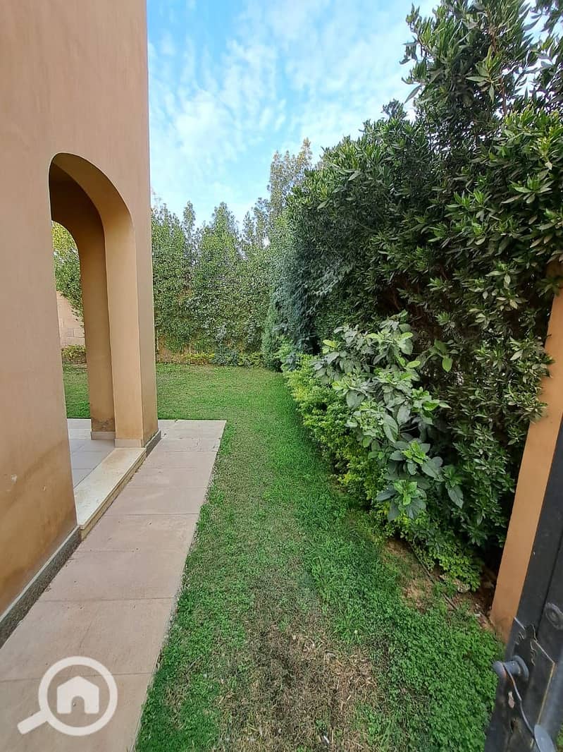 3 WhatsApp Image 2025-10-26 at 15.22. 00 (3). jpeg