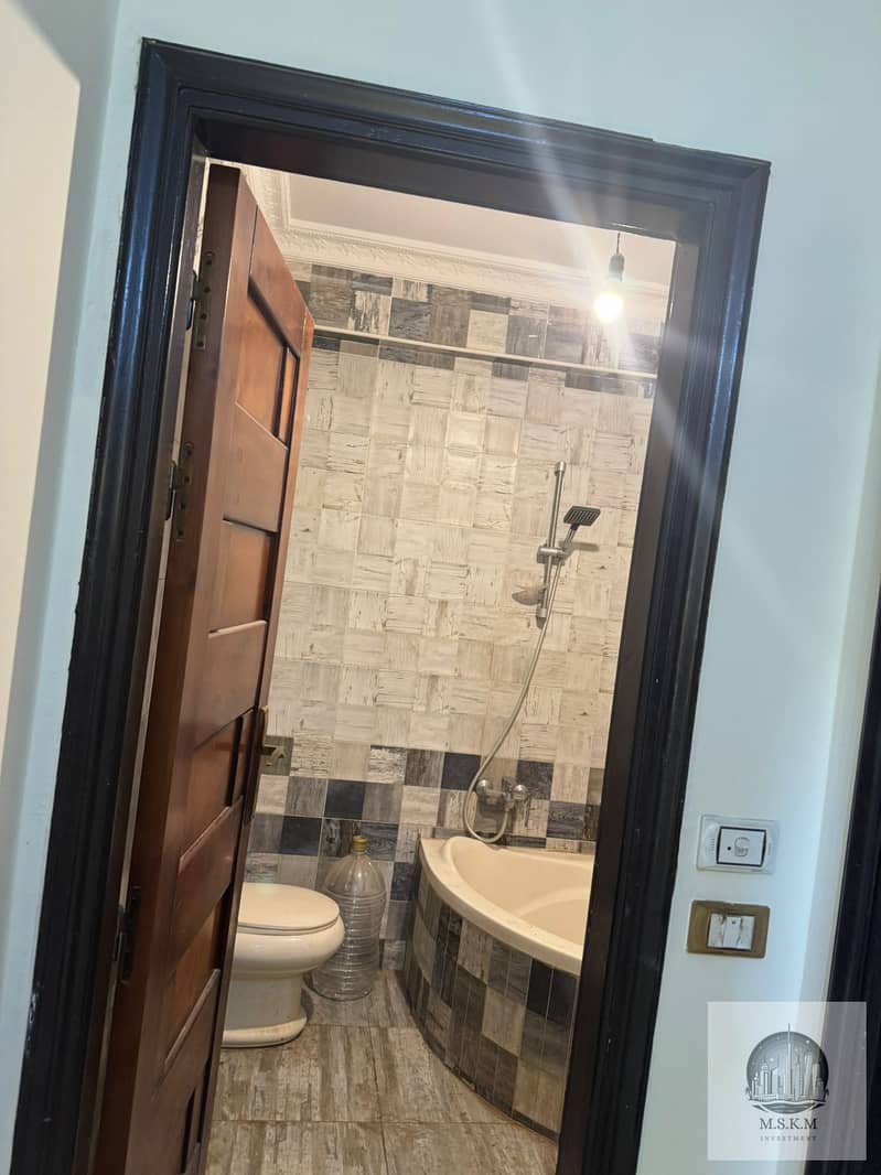 4 WhatsApp Image 2025-10-26 at 3.23. 42 PM(1). jpeg