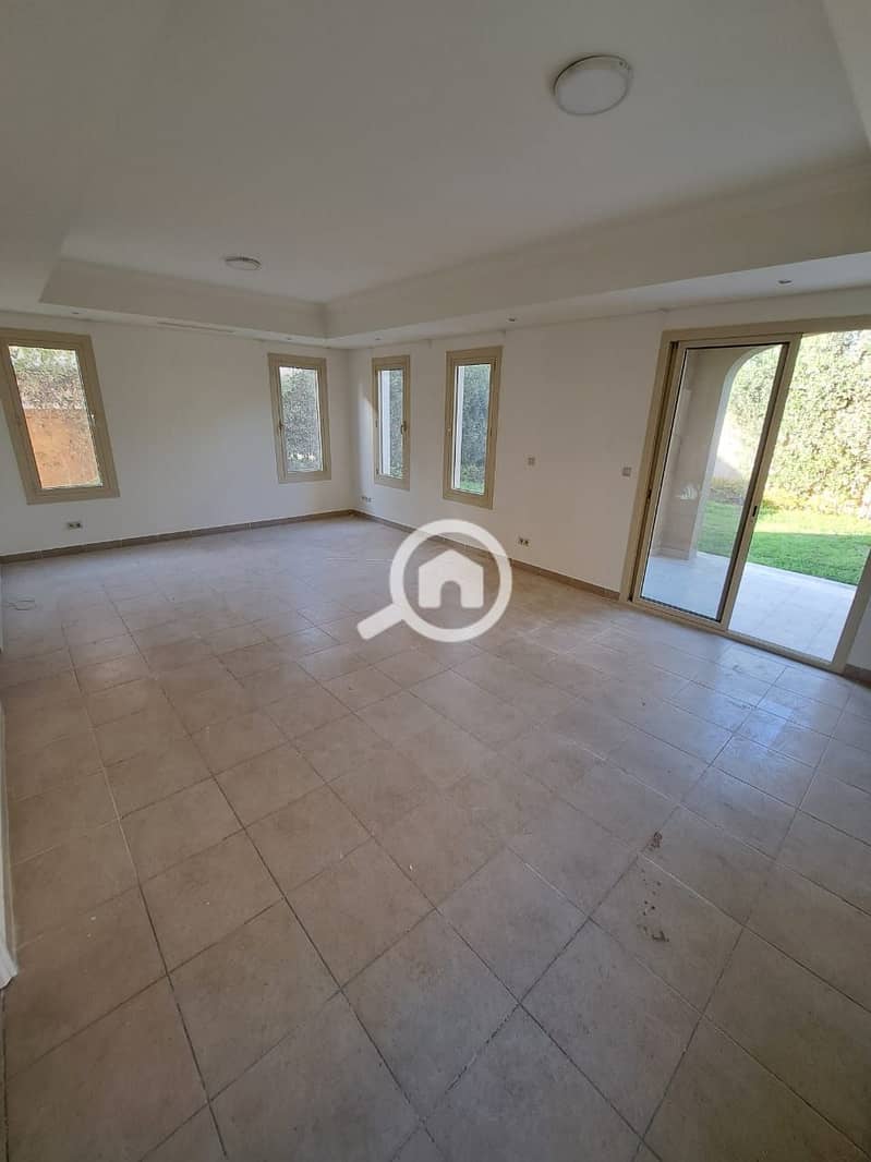 4 WhatsApp Image 2025-10-26 at 15.22. 06. jpeg