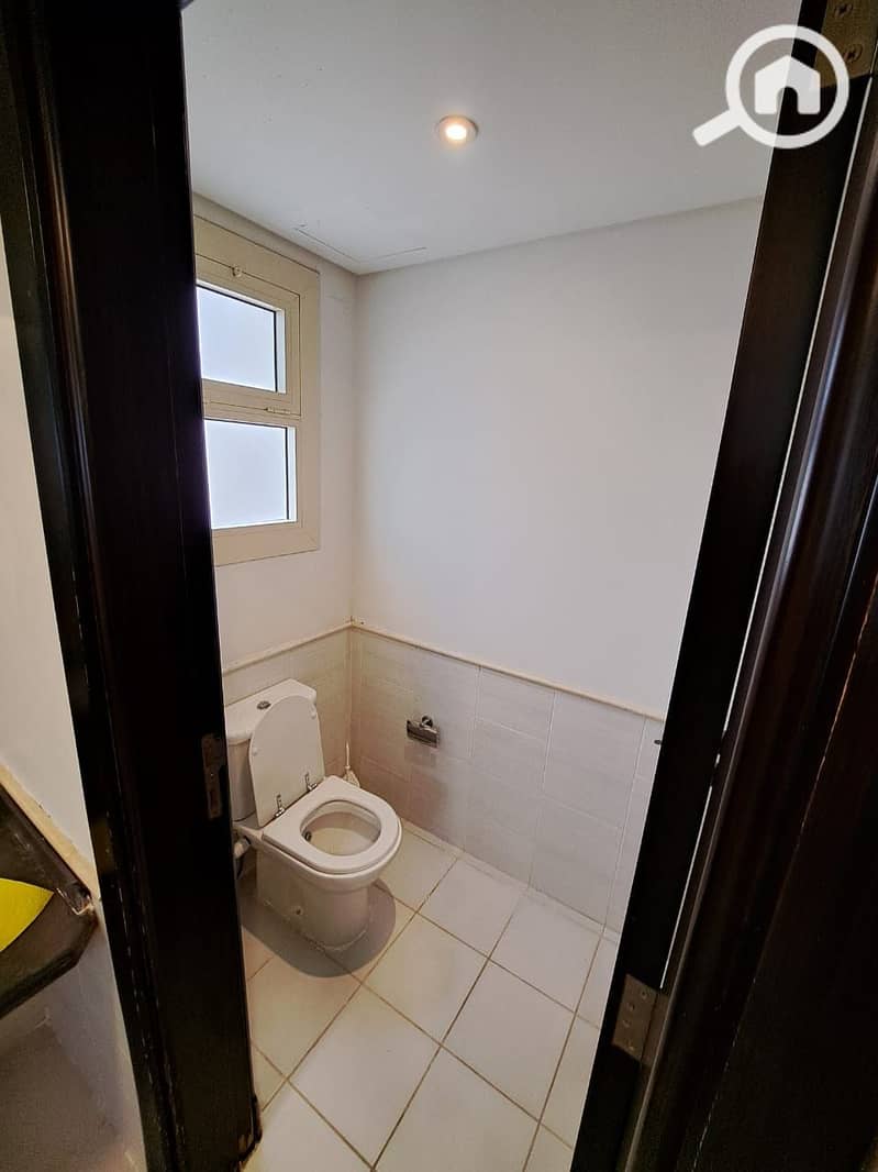 14 WhatsApp Image 2025-10-26 at 15.21. 58. jpeg