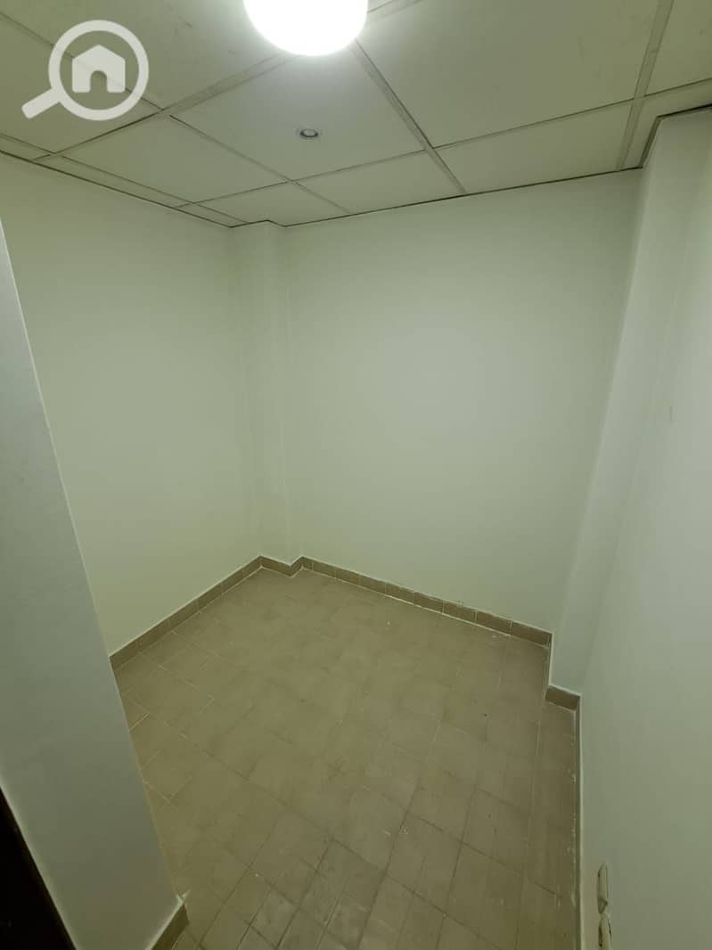 17 WhatsApp Image 2025-10-26 at 15.22. 00. jpeg