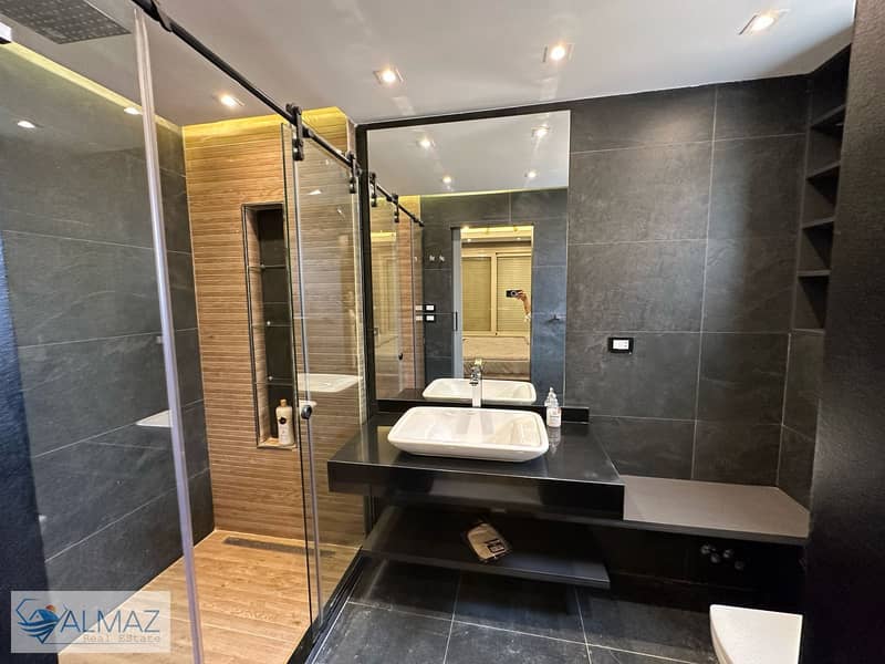 16 WhatsApp Image 2025-10-26 at 1.47. 00 PM. jpeg