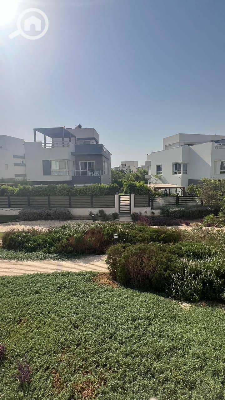 8 WhatsApp Image 2025-10-26 at 1.25. 28 PM. jpeg