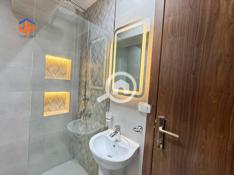 18 WhatsApp Image 2025-10-18 at 2.18. 27 PM (1). jpeg