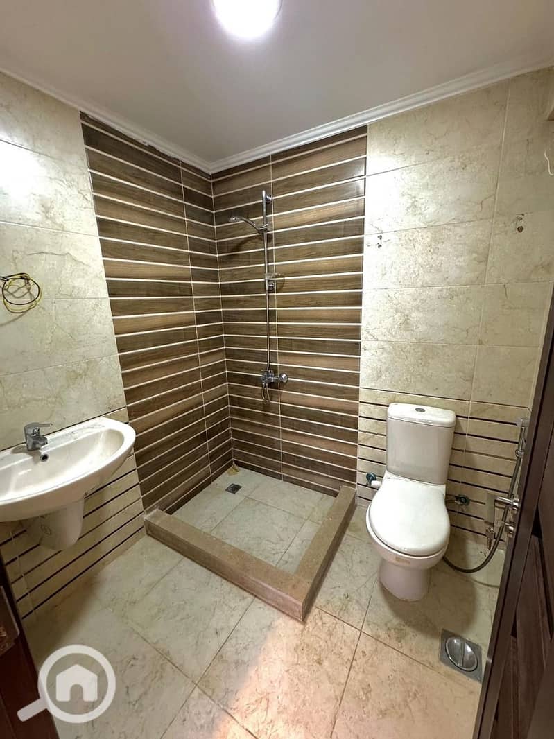 9 WhatsApp Image 2025-10-26 at 2.27. 59 PM. jpeg