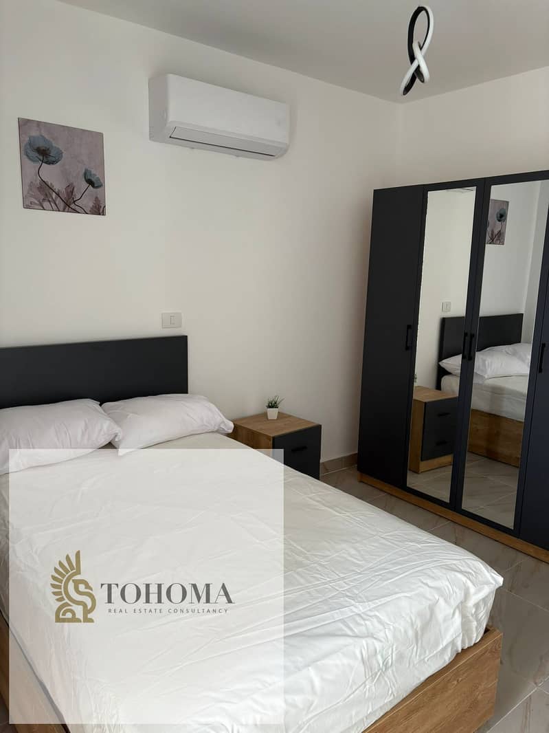 7 e143bebf-3162-415a-a58c-b577d08c4f91. jpg