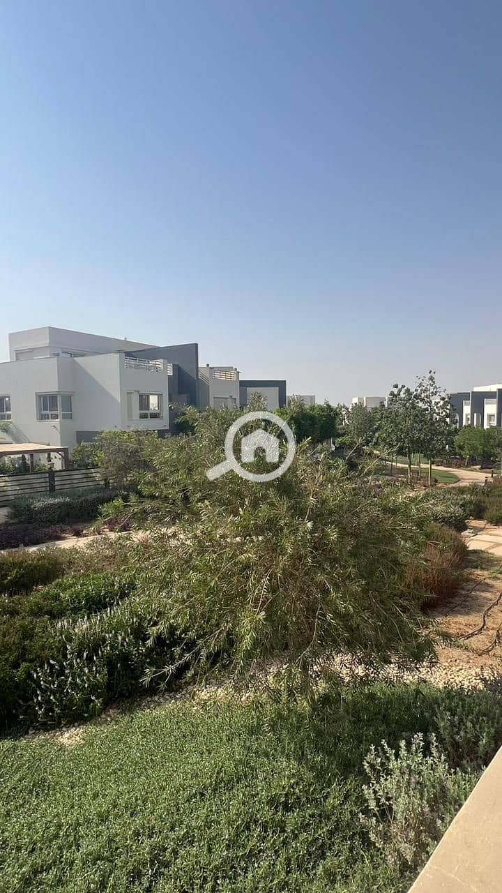 12 WhatsApp Image 2025-10-26 at 1.25. 29 PM. jpeg