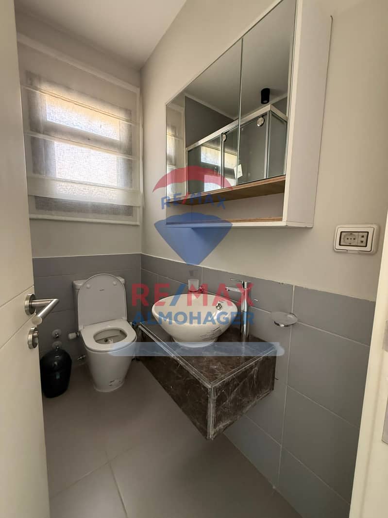 10 WhatsApp Image 2025-10-26 at 3.50. 05 PM. jpeg