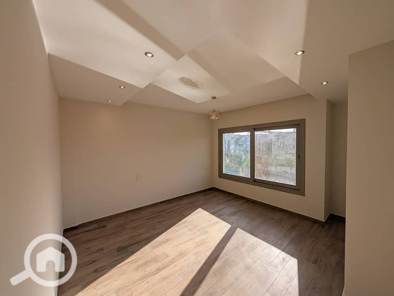 5 IMG-20251022-WA0190(1). jpg