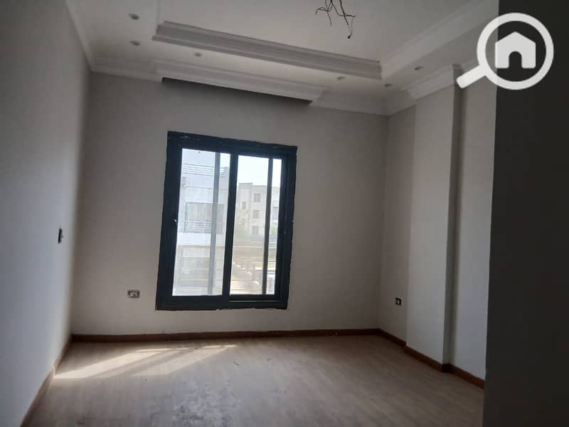 5 33ac42f2-18b0-4209-8f60-7225fea605bc. jpg