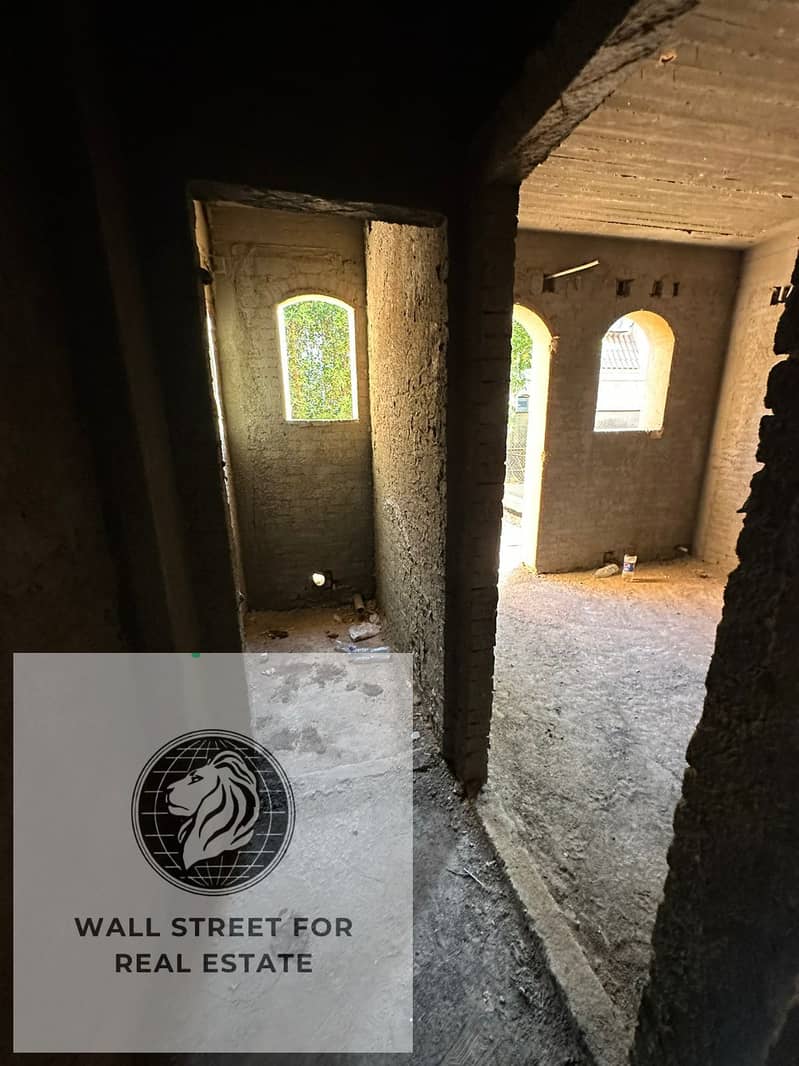 3 640b24c3-354f-408a-b037-1de554ba0c30. jpeg