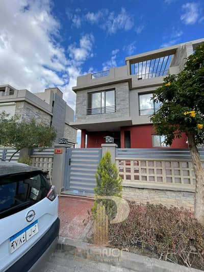 4 Bedroom Twin House for Sale in 6th of October, Giza - f7af8986-d65a-4556-9207-e43a50fa680e. jpg