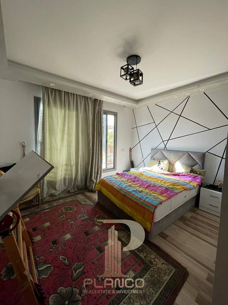 14 8bd81ac4-9211-45f7-bbb4-34805067445f. jpg