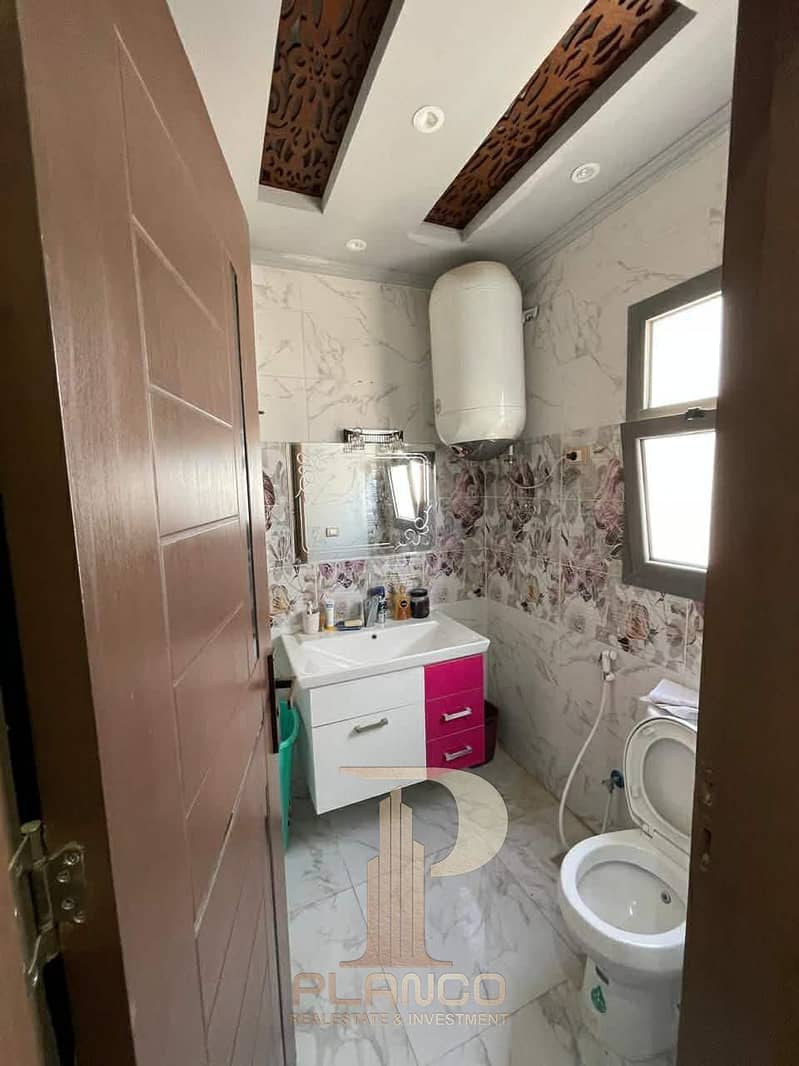 18 62e64e38-54bc-44e9-b8e0-9c8e5def98ce. jpg