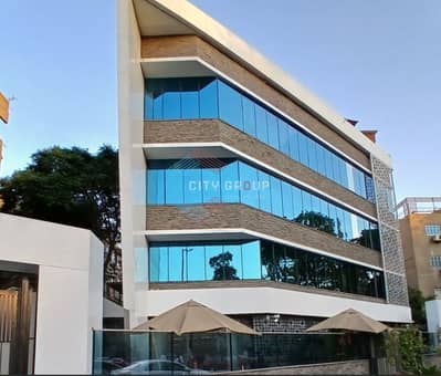 مجمع تجاري  للايجار في المعادي، القاهرة - 1. jpg