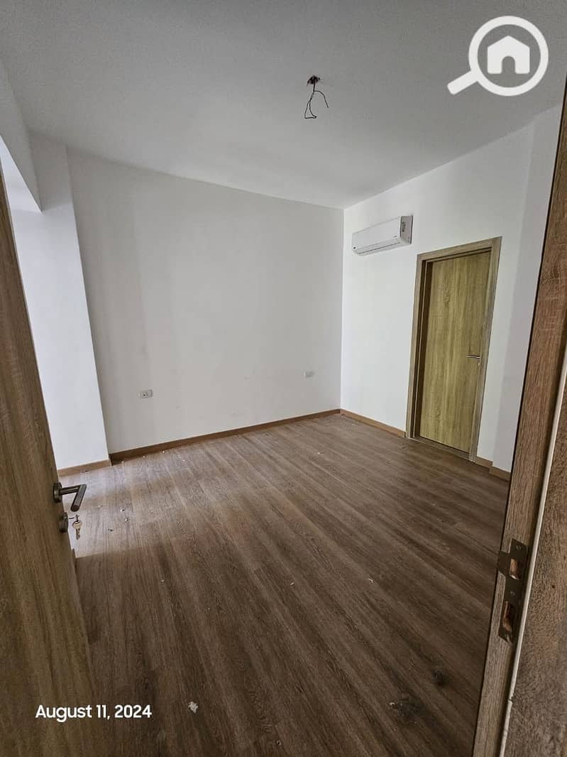 3 09319c6e-585c-4c36-91be-a11b6554bdec. jpeg