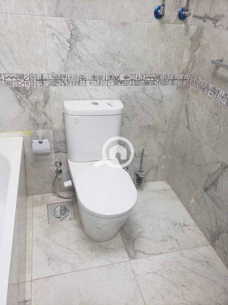 5 WhatsApp Image 2025-10-26 at 1.29. 23 PM. jpeg