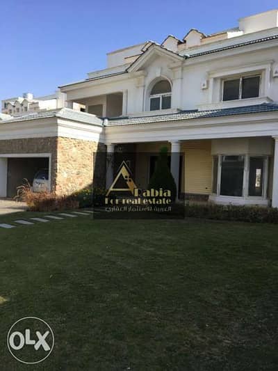 6 Bedroom Villa for Sale in New Cairo, Cairo - Villa 900 m in mountain view 2 compound _with private garden