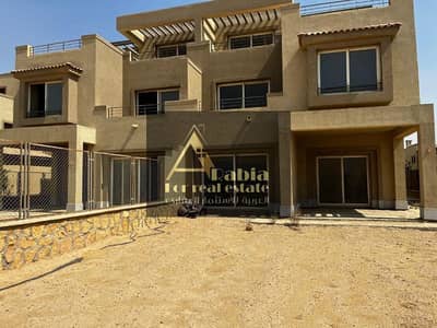 توين هاوس 4 غرف نوم للبيع في القاهرة الجديدة، القاهرة - ٢ توين هاوس جنب بعض _ ١٣٠٠ م/ ٩٠٠ م كمبوند بالم هيلز قطاميه pk1