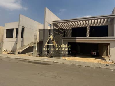 10 Bedroom Villa for Sale in New Cairo, Cairo - IMG-20250916-WA0038. jpg