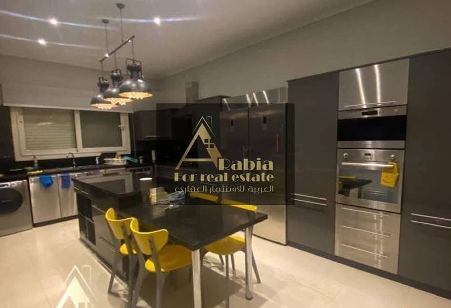 2 cf067500-7736-487e-93e3-b0c53f9a4961. jpeg