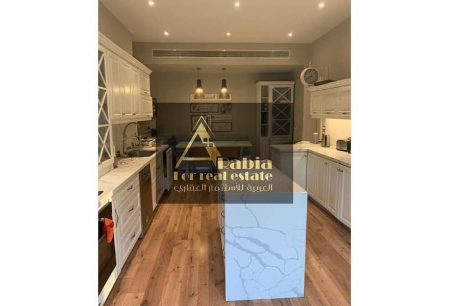 3 9270e864-3d5b-47db-b662-1f9dc37603f3. jpeg