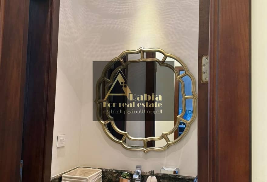 6 5574cb27-6338-465a-a1f7-70306e70f0e7. jpg