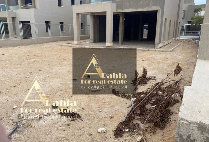 8 e430950d-ca84-4c12-91a5-5dbb74d1dbd9. jpg