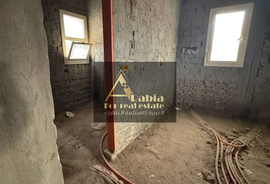 13 4cf343e9-5b1f-4a20-8e99-307833b64cda. jpg