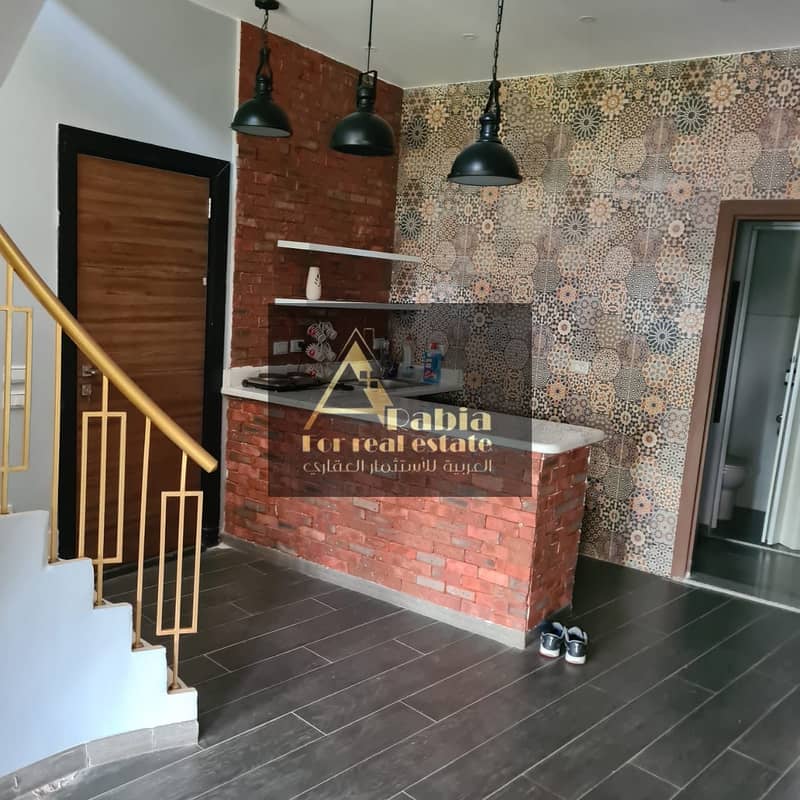 5 WhatsApp Image 2025-08-27 at 11.56. 14 AM (1). jpeg