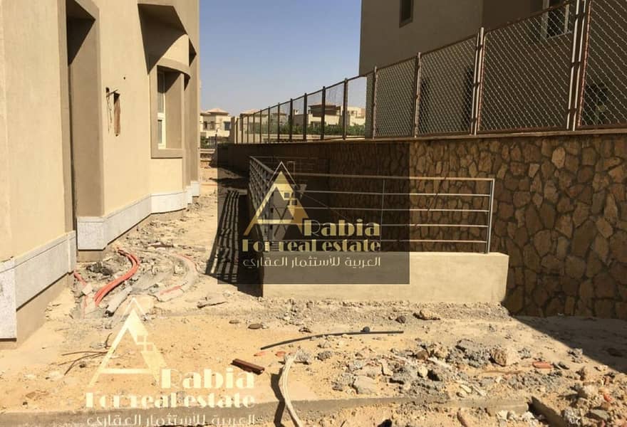 5 69d35d60-cdd6-46ea-a212-180bec3c23e9. jpg