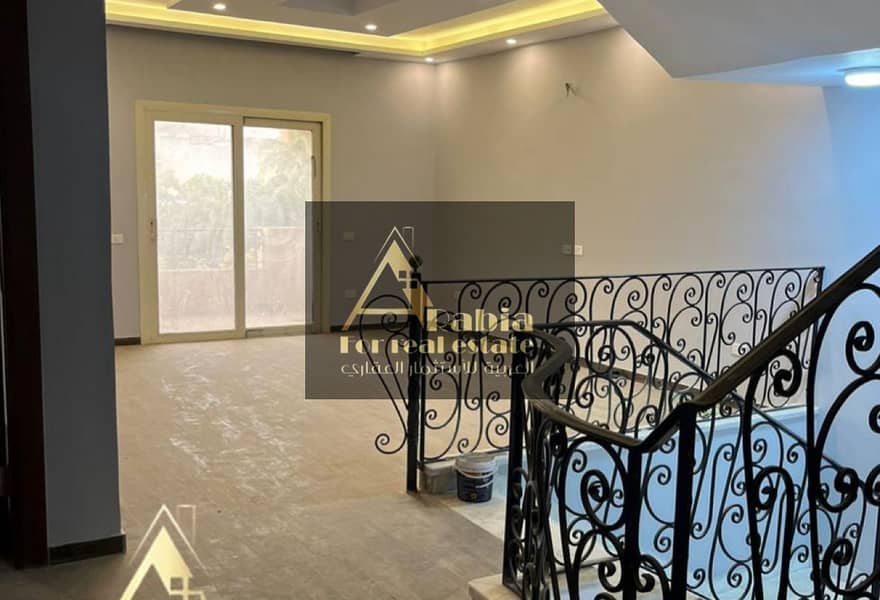 2 8566aafe-30a9-4273-aa48-e1c9ba7aed8a. jpeg