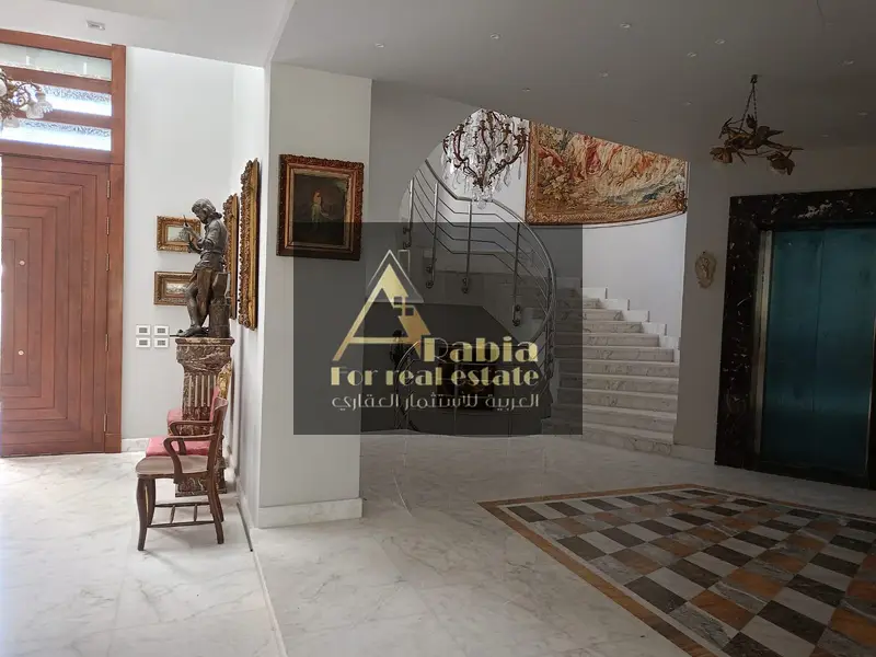 Luxury Villa for Sale in Lake View – Prime Location in New Cairo with Elegant Finishing - Visning 3