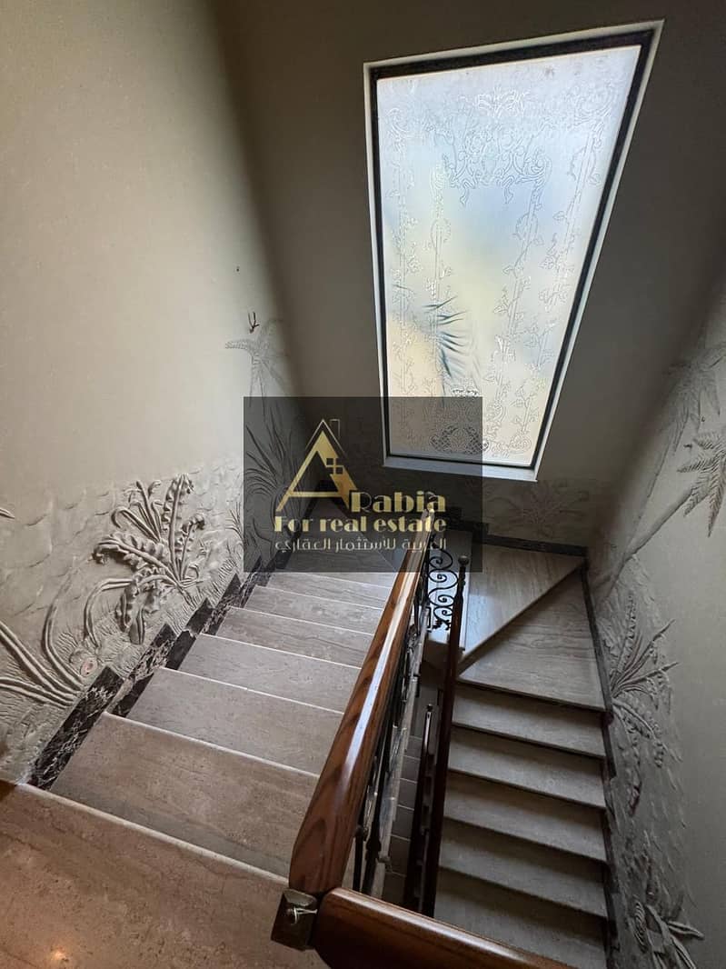 4 WhatsApp Image 2025-10-02 at 7.55. 39 PM (3). jpeg