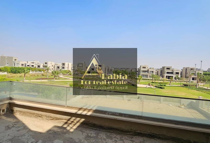 9 f0576aed-5b25-4751-ae55-d75d915271b4. jpg